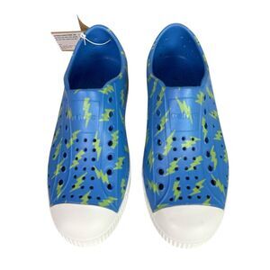 Native Kids Sneakers Blue with Neon Green Bolts